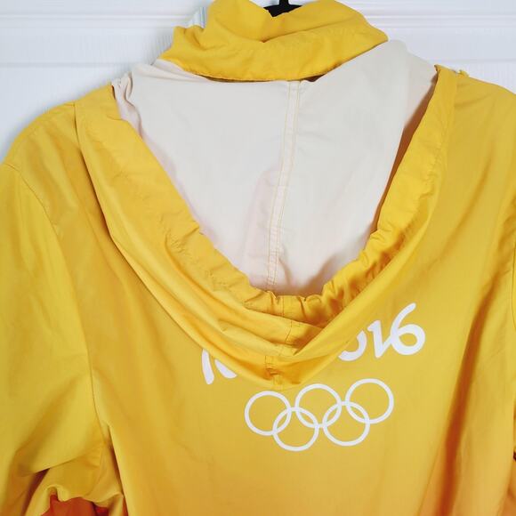 Rio 2016 Olympics Jacket Mens Medium Volunteer Hooded Windbreaker Zip Yellow 360 - Picture 7 of 16